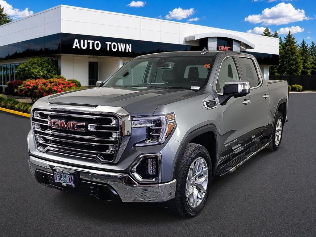 2021 GMC Sierra 1500 Crew Cab Short Box 4-Wheel Drive SLT in Satin Steel Metallic — front three-quarter view
