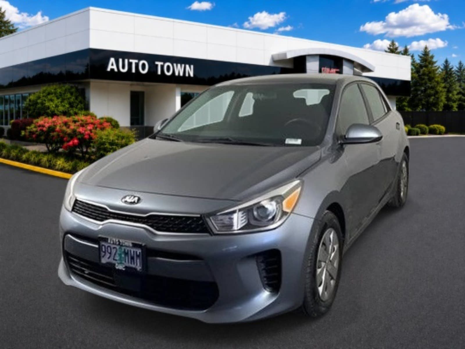 2020 Kia Rio 5-Door S IVT in Gray — front three-quarter view